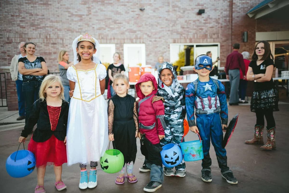 15 Best Budget Friendly and DIY Costumes for Halloween